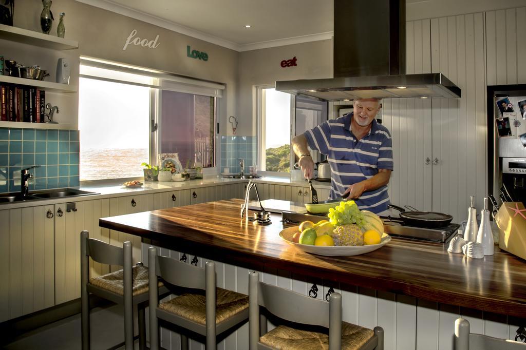 Rocklands Seaside Bed And Breakfast Simon's Town Exterior photo